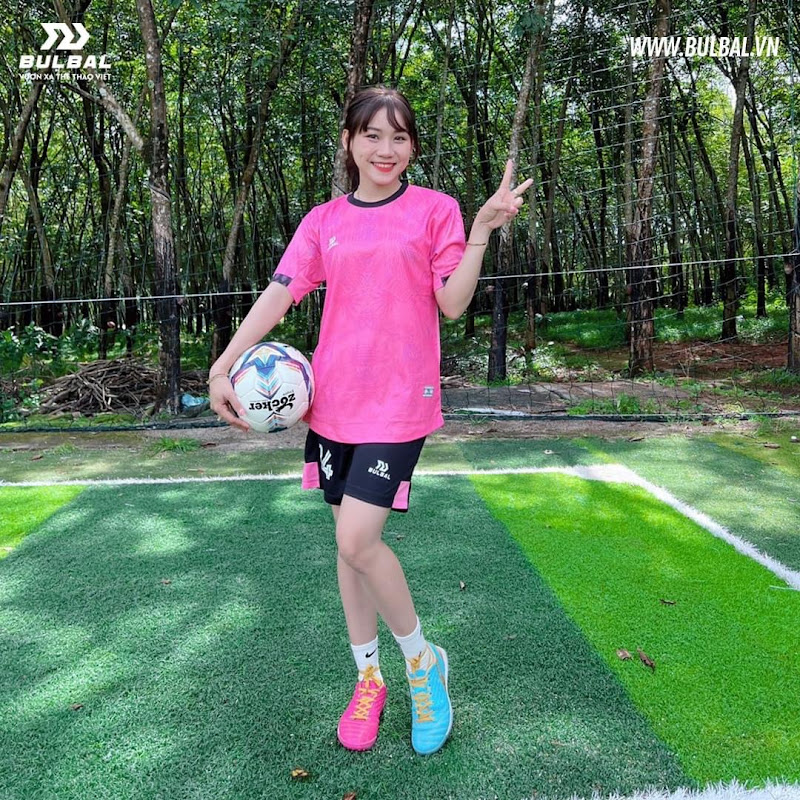 Tsport Shop thể thao - Quần áo bóng đá, cầu lông, bóng chuyền, dụng cụ thể thao